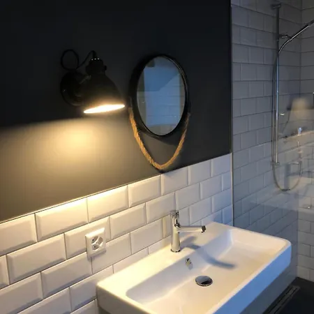 Urban One - Adults Only Appartement